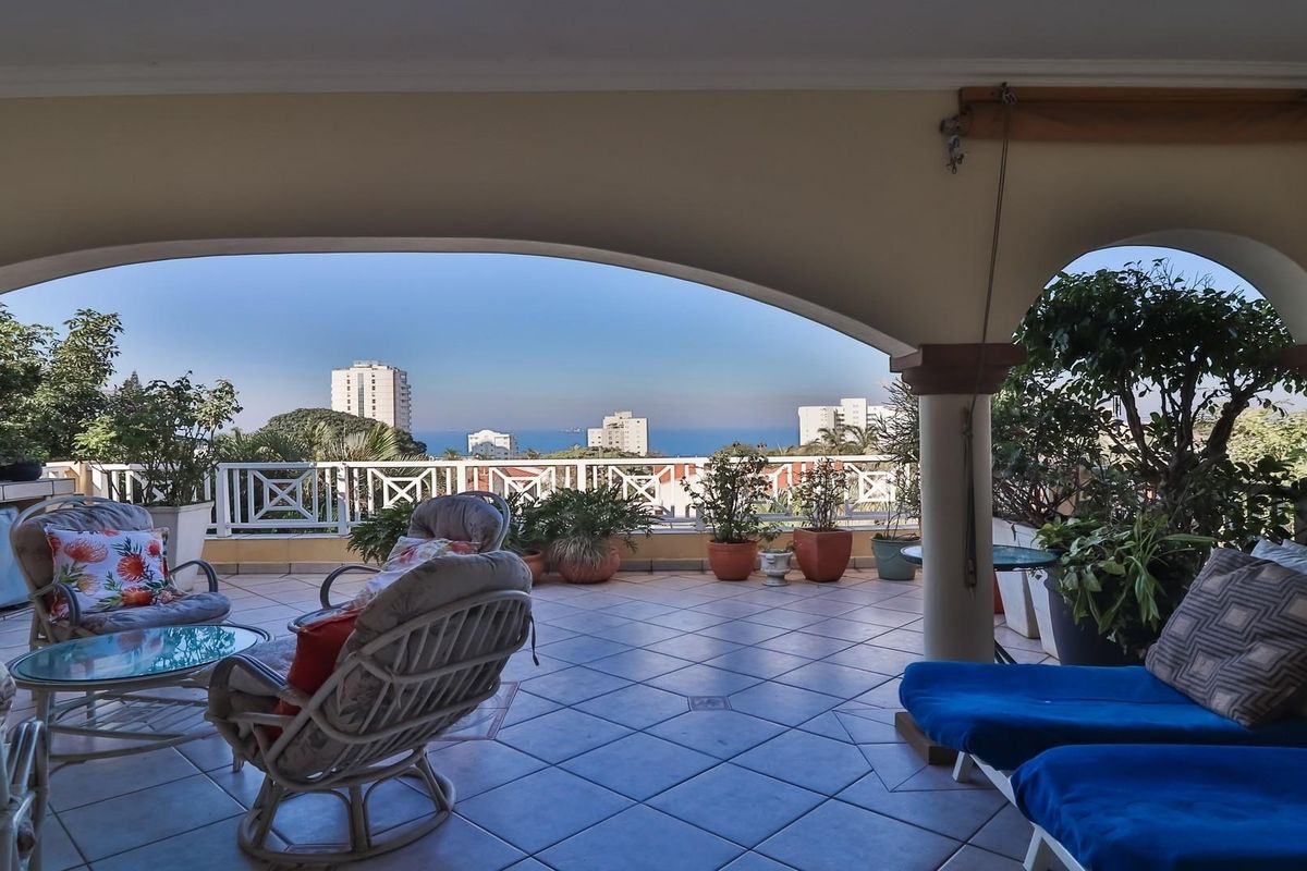 House For Sale in Umhlanga Central, Umhlanga, KwaZulu Natal - Photo 3