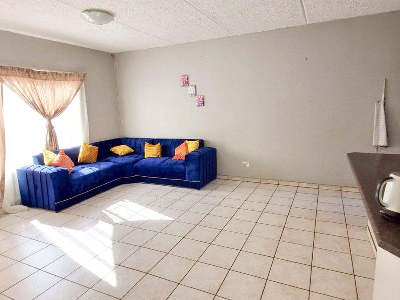 Apartment For Sale in Norkem Park, Kempton Park - Photo 7