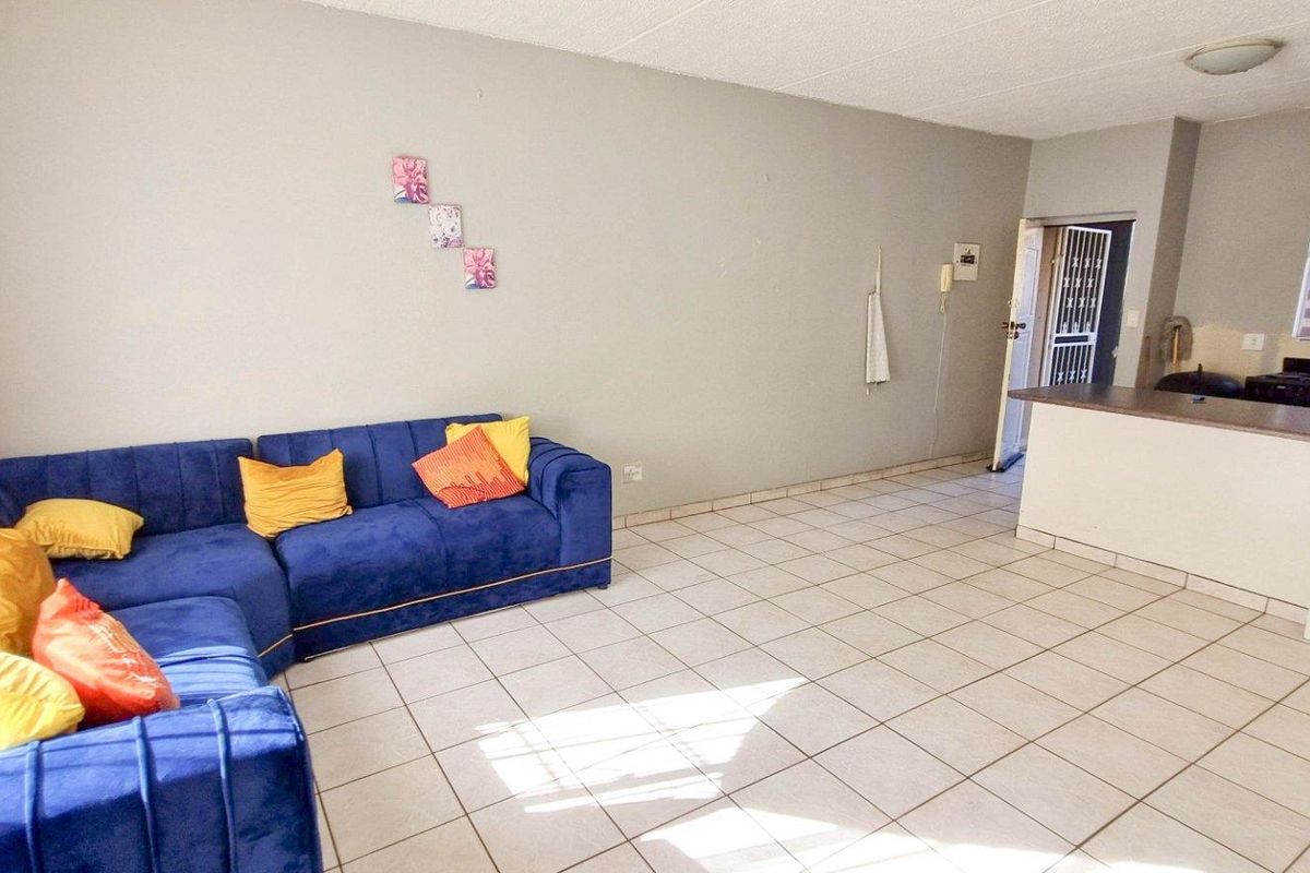 Apartment For Sale in Norkem Park, Kempton Park - Photo 5
