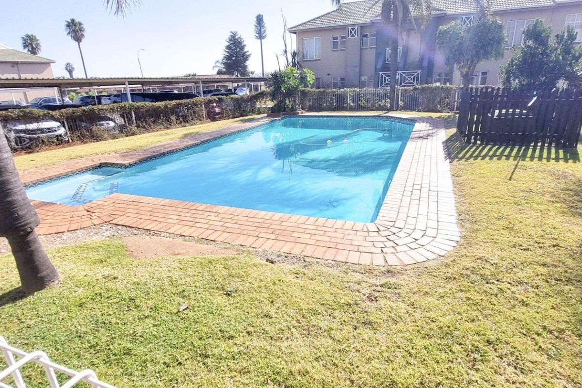 Apartment For Sale in Norkem Park, Kempton Park - Photo 2