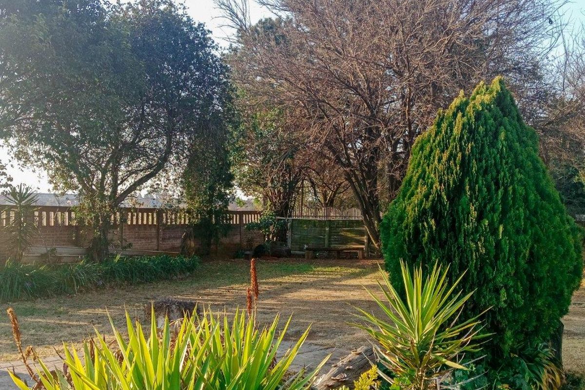 House For Sale in Selection Park, Springs - Photo 3