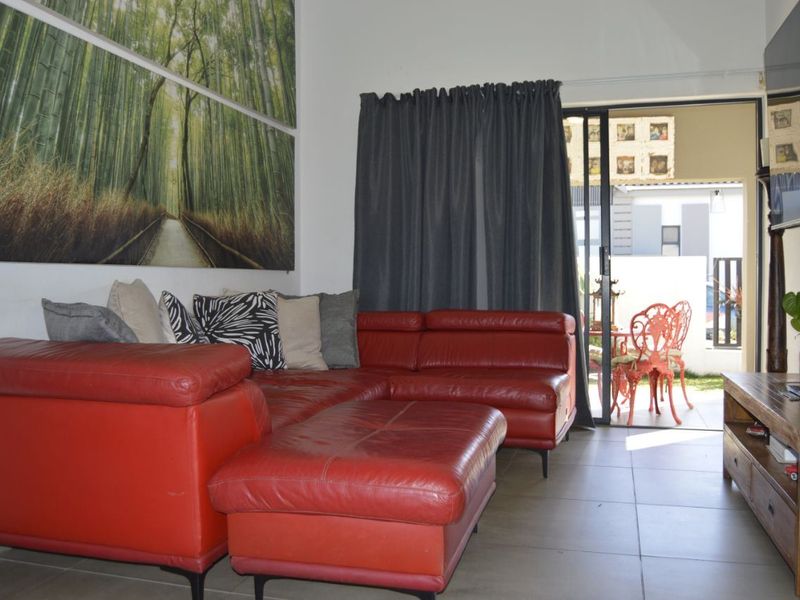 Simplex For Sale in Glen Erasmia, Kempton Park - Photo 10