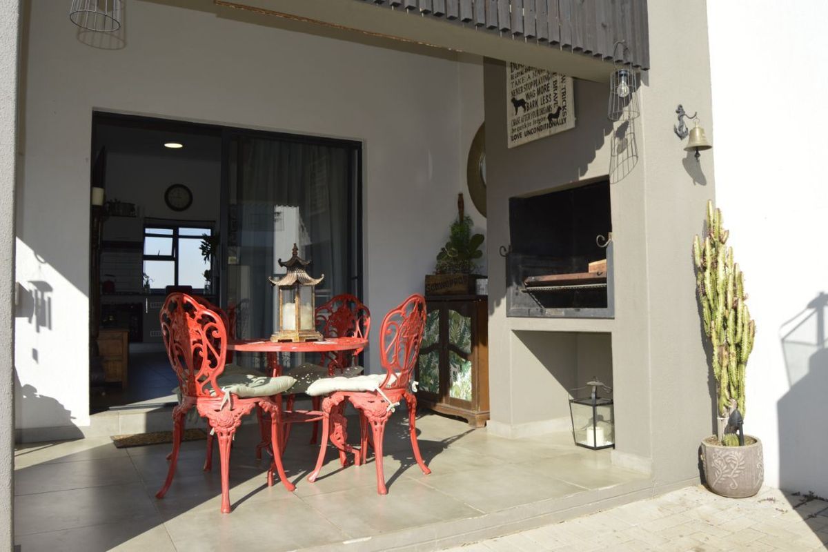 Simplex For Sale in Glen Erasmia, Kempton Park - Photo 4