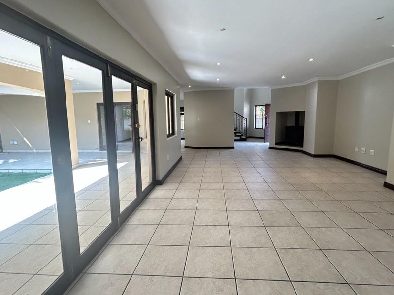 House For Sale in Waterkloof Golf Estate, Sterrewag, Pretoria - Photo 9