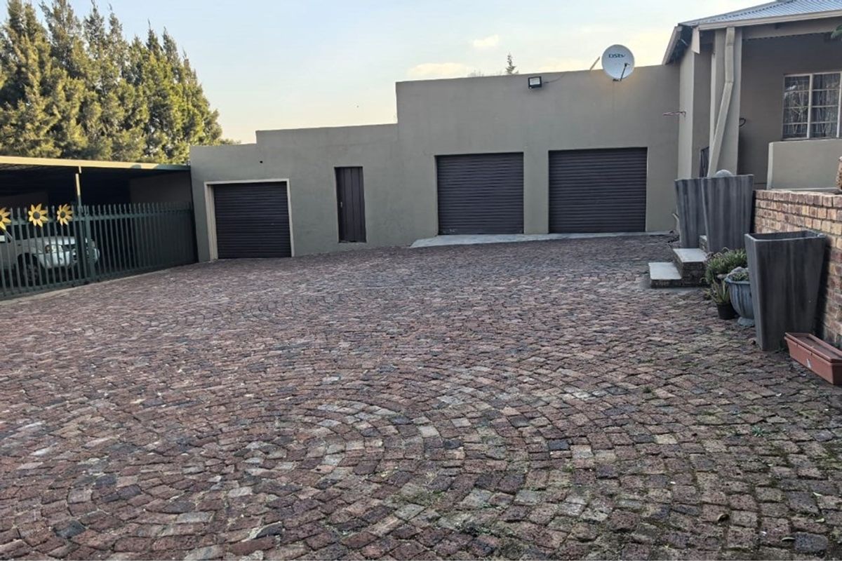 4.4-hectare plot with fully functional nursery on Withok Estate - Photo 3