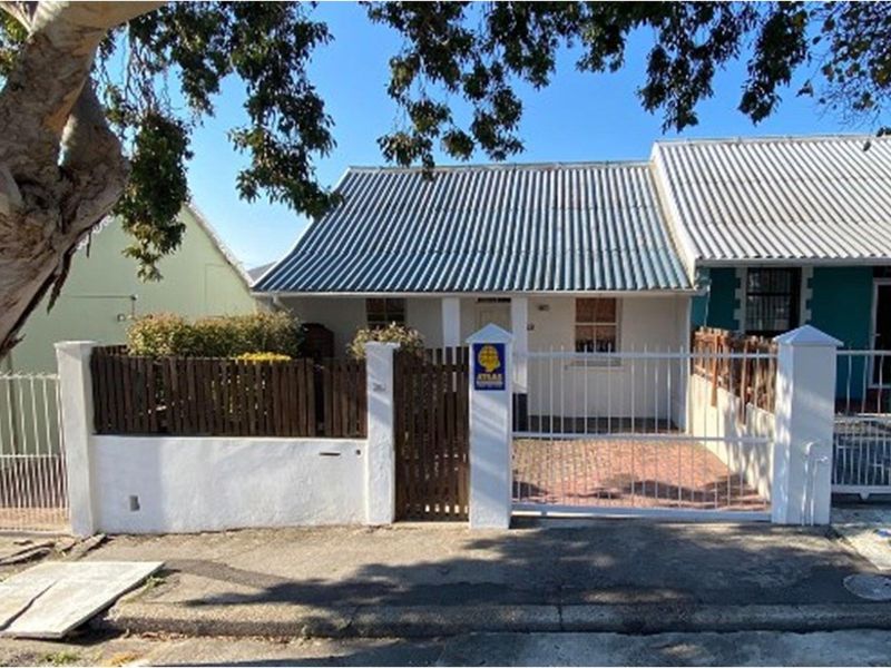 Charming House with granny flat For Sale in Richmond Hill, Port Elizabeth - Photo 7