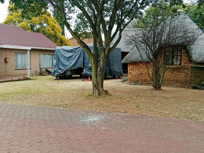 House For Sale in Visagie Park, Nigel - Photo 2