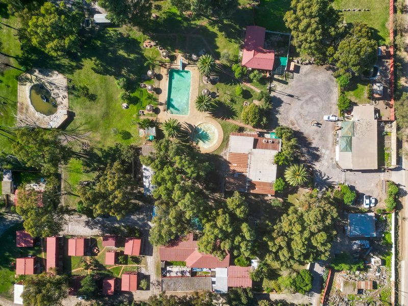 Lodge For Sale in Morning Star, Cape Town - Photo 3