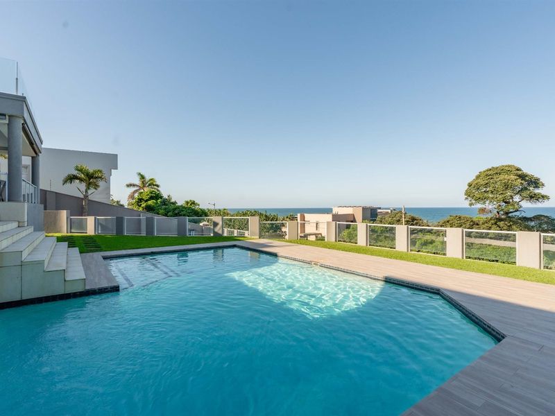 Grand Coastal Residence with Unmatched Sea Views and Endless Possibilities - Photo 2