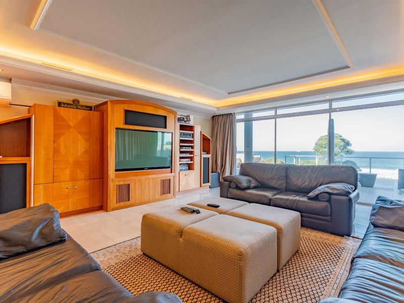 Grand Coastal Residence with Unmatched Sea Views and Endless Possibilities - Photo 10