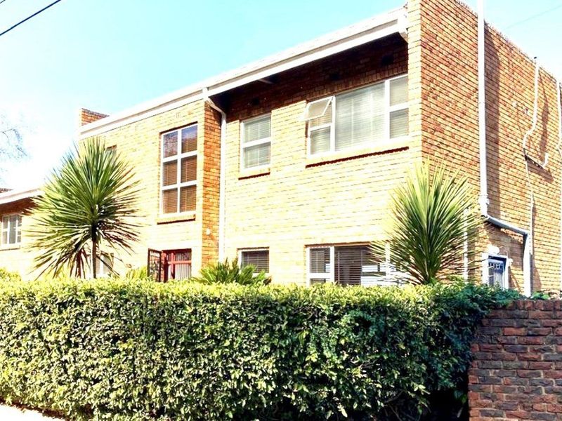 House For Sale in Kosmos, Hartbeespoort, North West - Photo 2