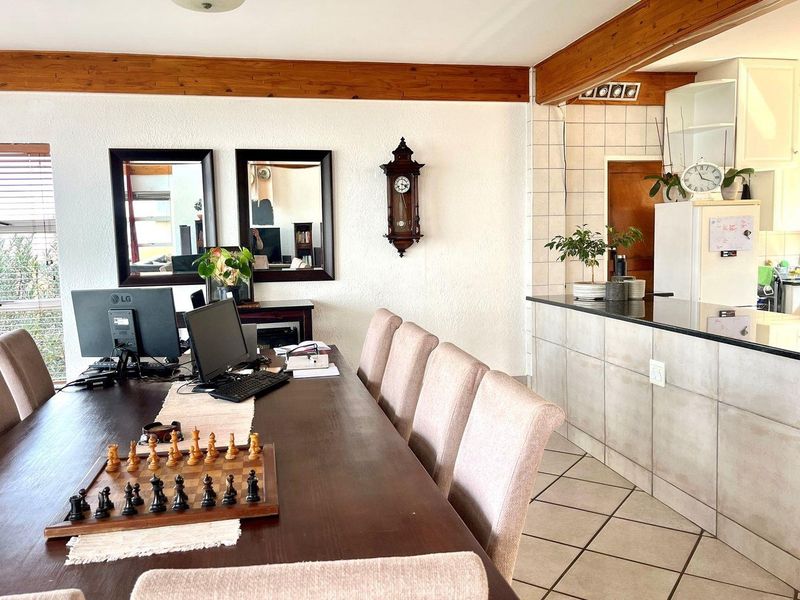 House For Sale in Kosmos, Hartbeespoort, North West - Photo 9