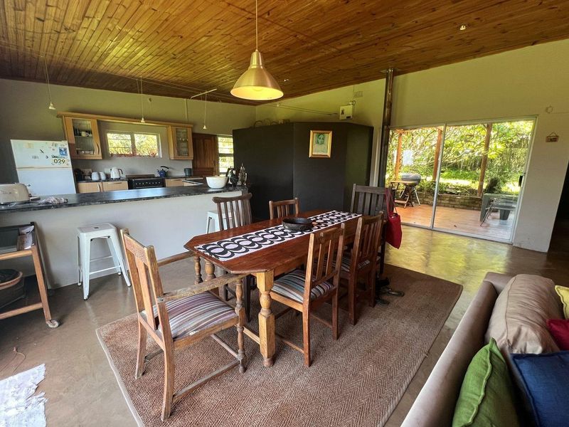 House For Sale in Sunrise On Sea, East London - Photo 6