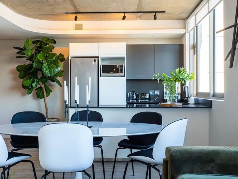 Apartment For Sale in De Waterkant, Cape Town - Photo 6