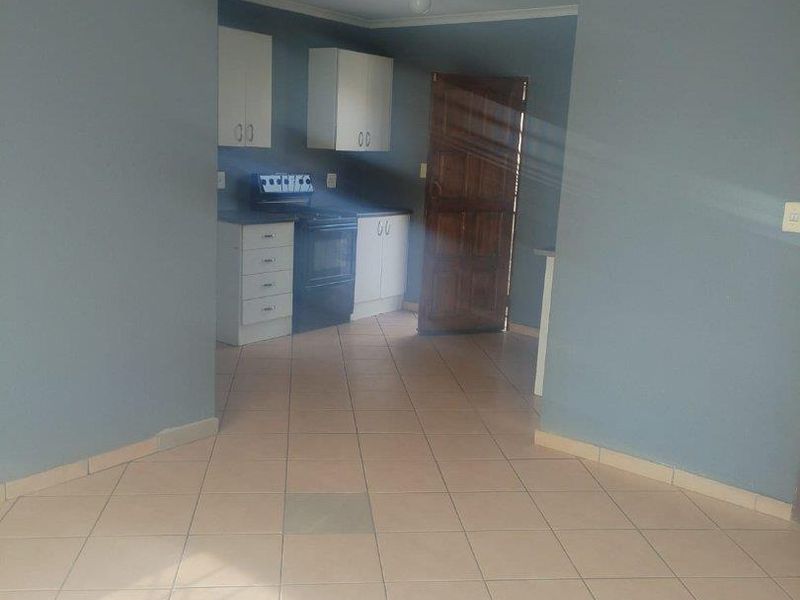 House For Sale in Vanderbijlpark CE, Vanderbijlpark - Photo 5