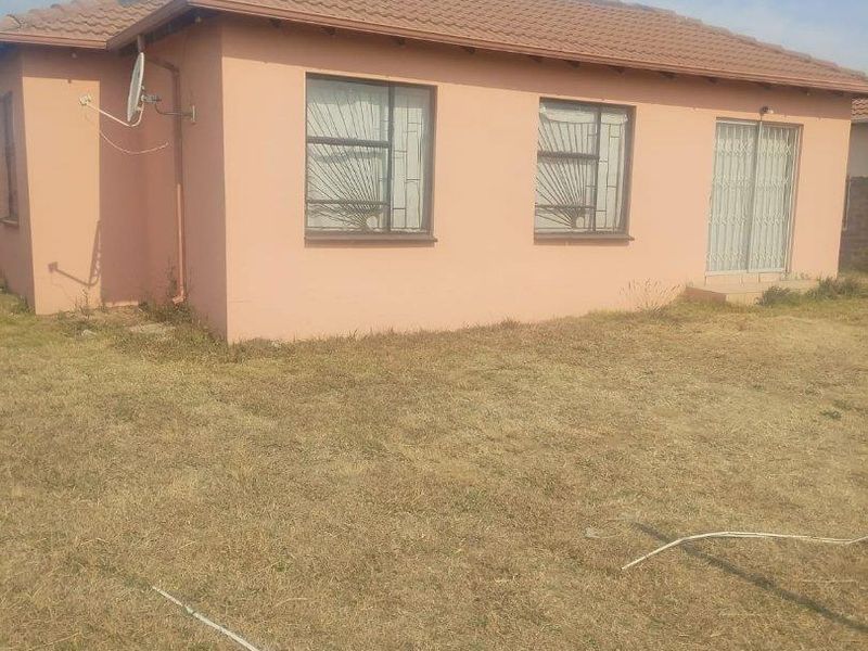House For Sale in Vanderbijlpark CE, Vanderbijlpark - Photo 3