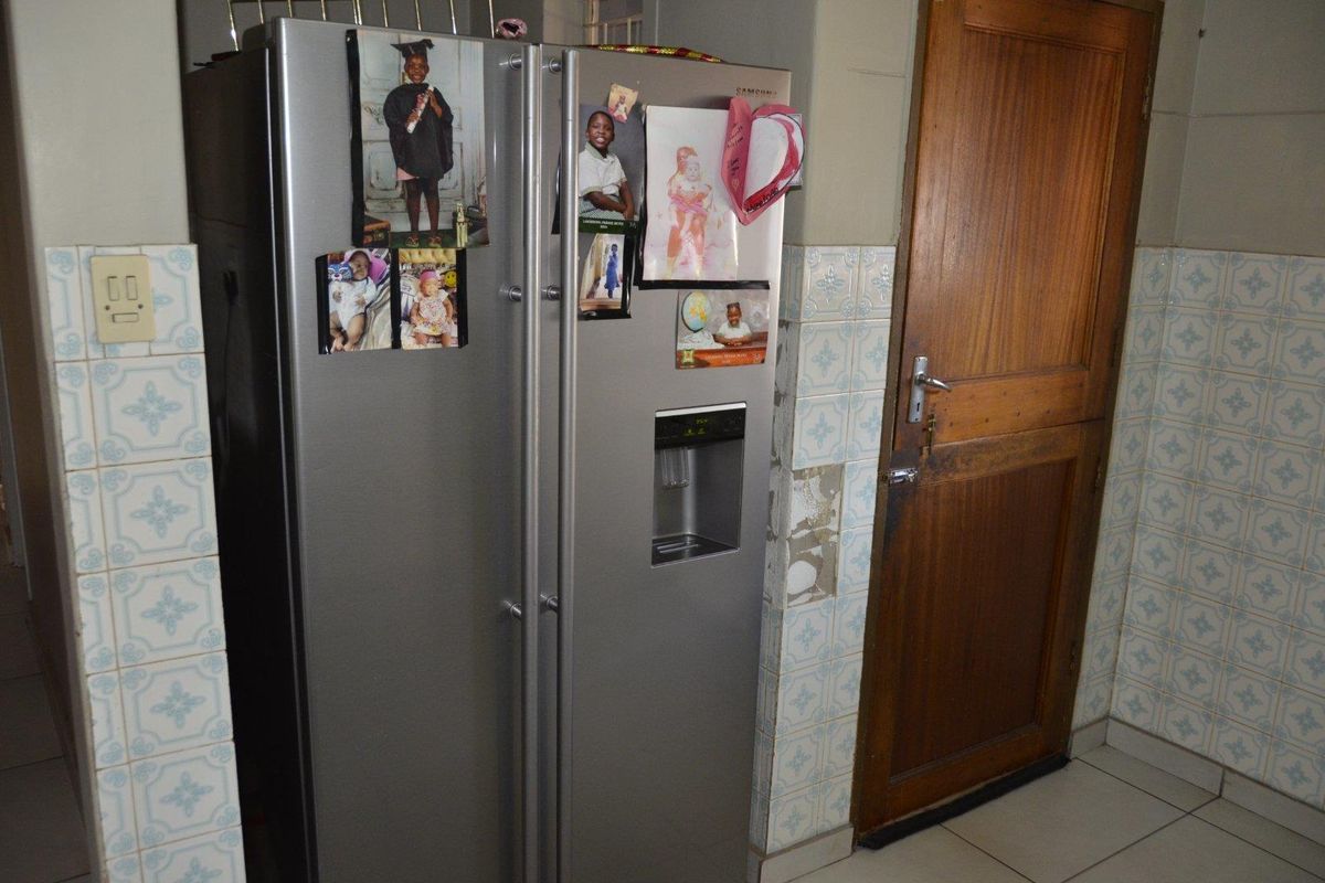 House For Sale in Vanderbijlpark CW 1, Vanderbijlpark CW, Vanderbijlpark - Photo 5