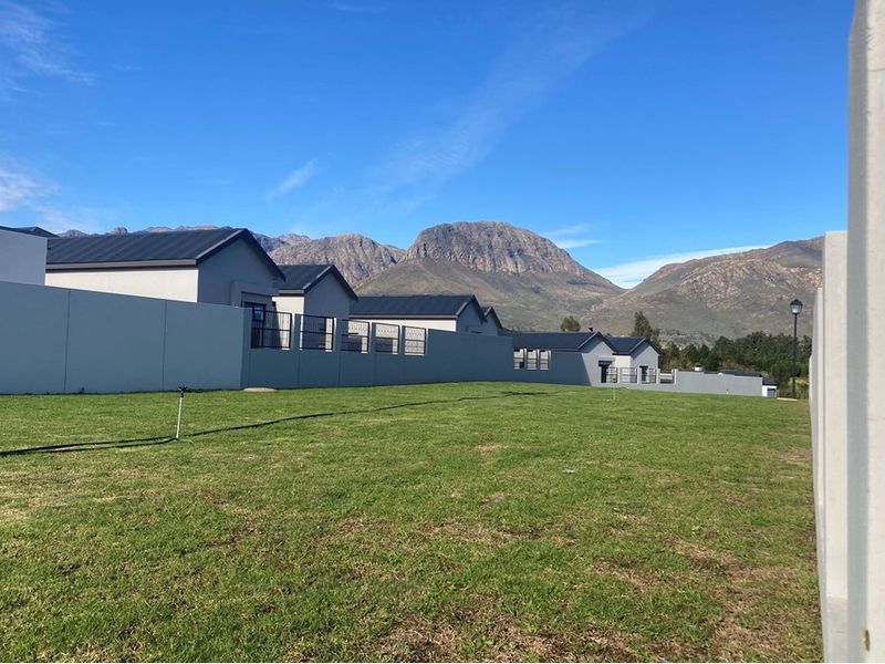 House For Sale in Paarl South, Paarl - Photo 3