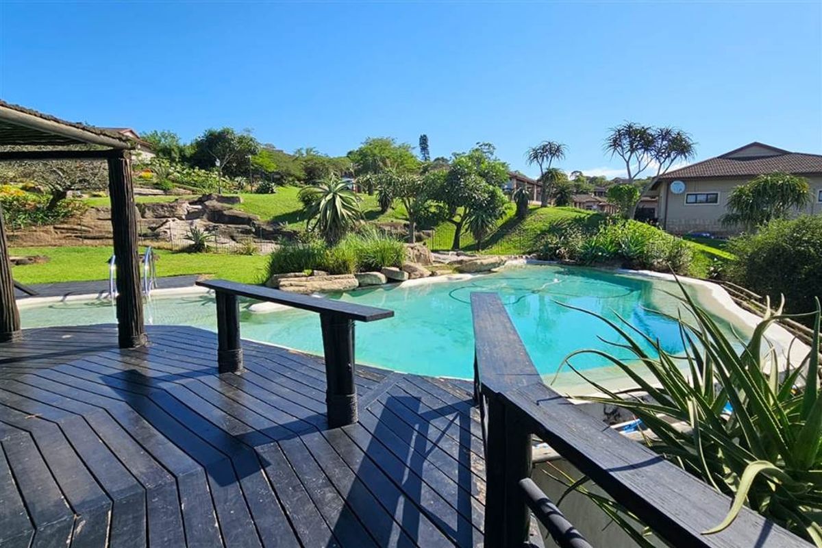 Townhouse For Sale in Camperdown, KwaZulu Natal - Photo 5