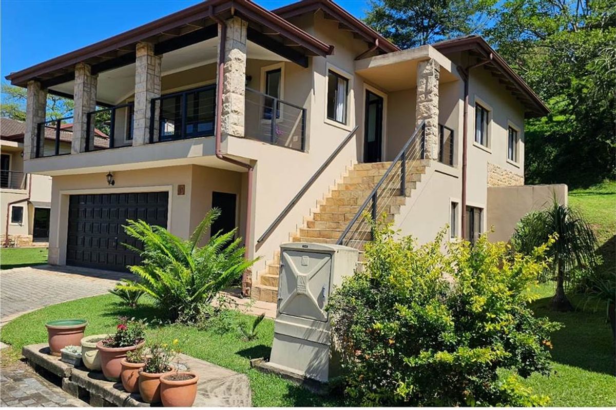 Townhouse For Sale in Camperdown, KwaZulu Natal - Photo 3
