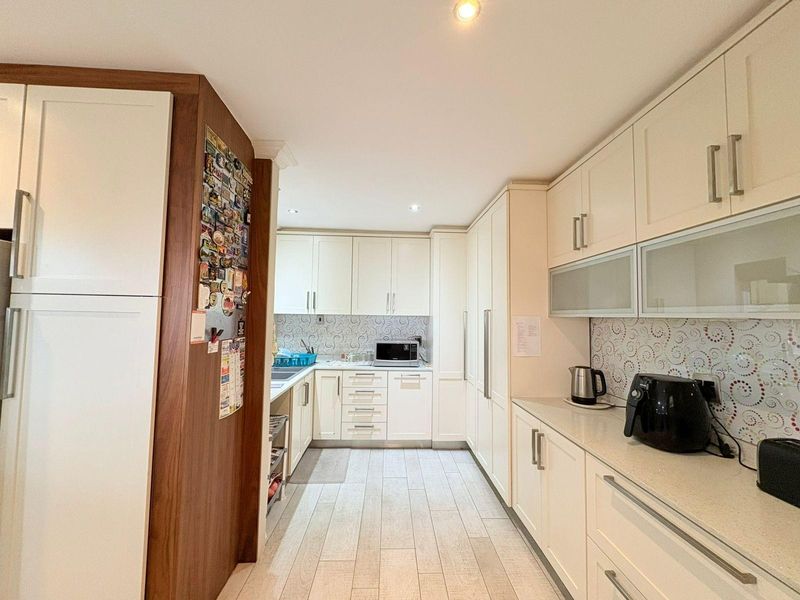 Apartment Sold in La Lucia Ridge La Lucia Umhlanga KwaZulu Natal - Photo 7