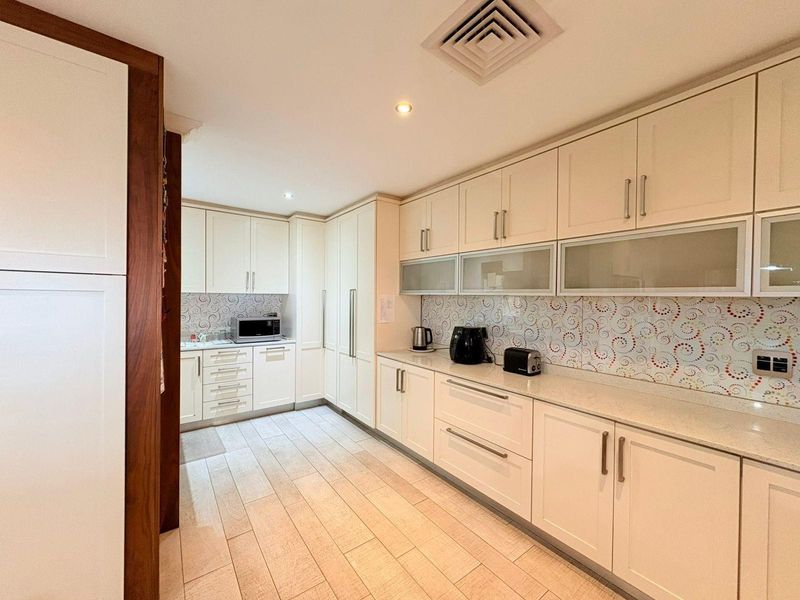 Apartment Sold in La Lucia Ridge La Lucia Umhlanga KwaZulu Natal - Photo 2