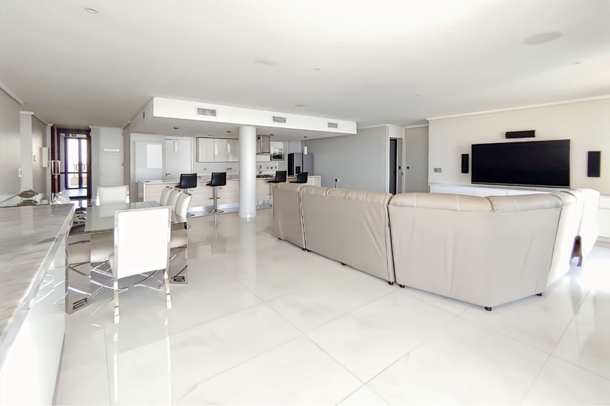 Apartment For Sale in Umhlanga Ridge, Umhlanga, KwaZulu Natal - Photo 4