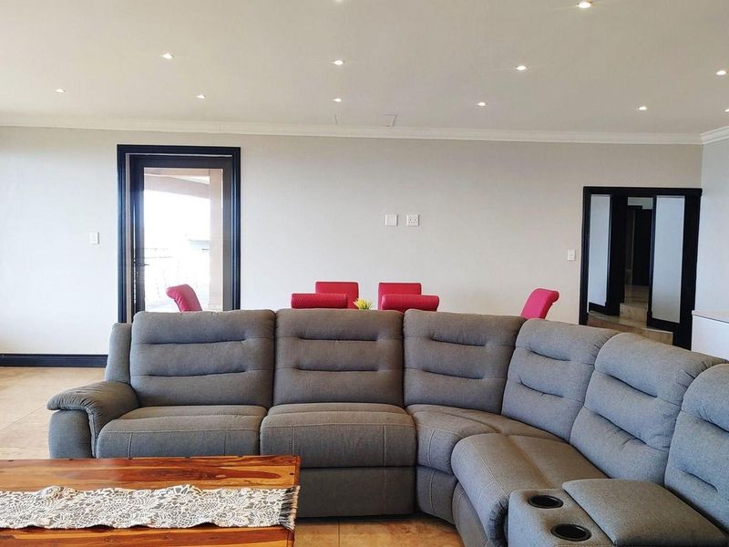 House For Sale in La Lucia, Umhlanga, KwaZulu Natal - Photo 5