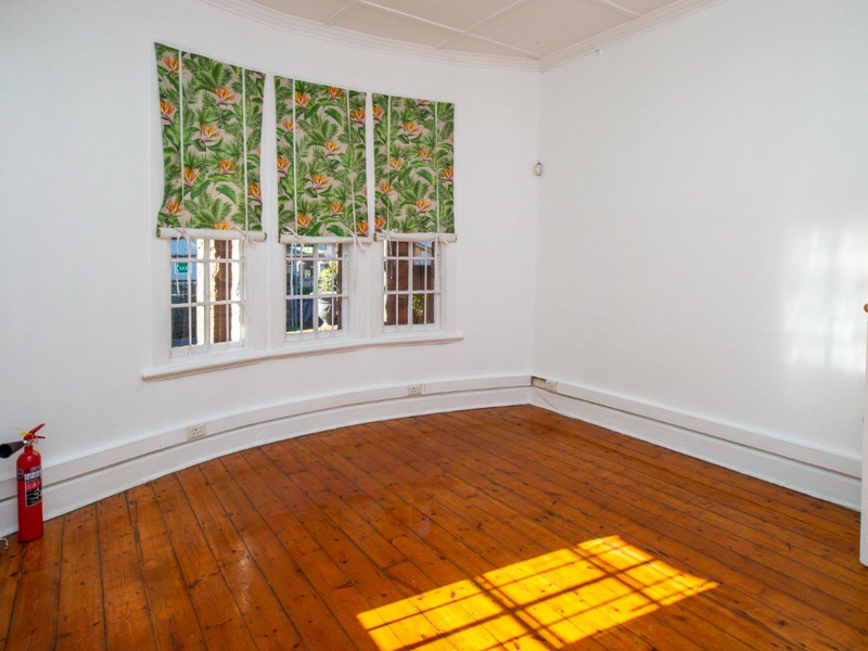 11 Bedroom House for Sale in Bulwer - Photo 5