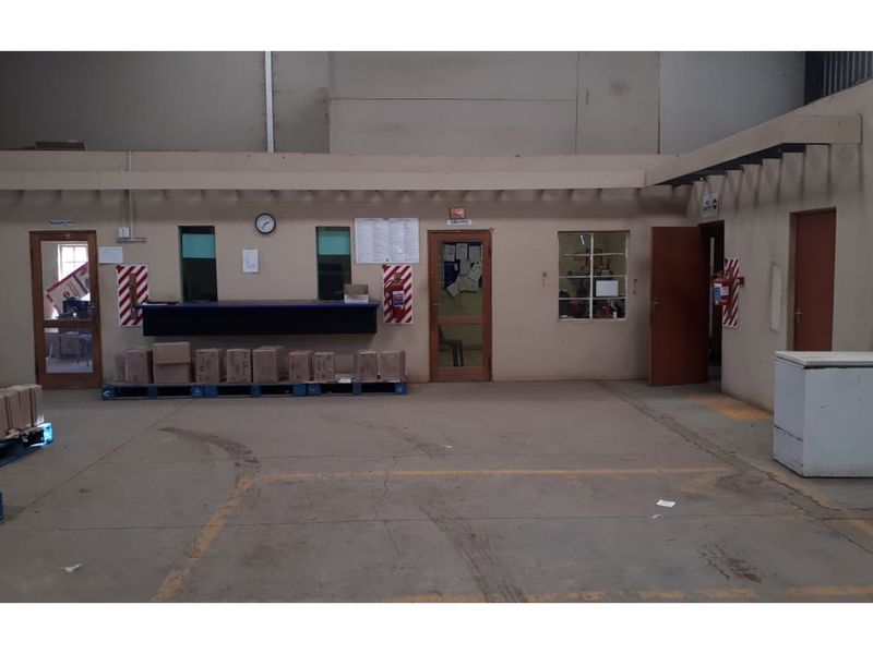 Large Warehouse and Distribution Centre, Mkuze, Kwa-Zulu Natal To Rent - Photo 4