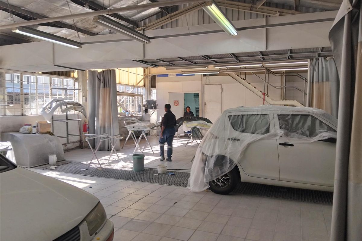 Warehouse For Sale in New Germany, Pinetown, KwaZulu Natal - Photo 5