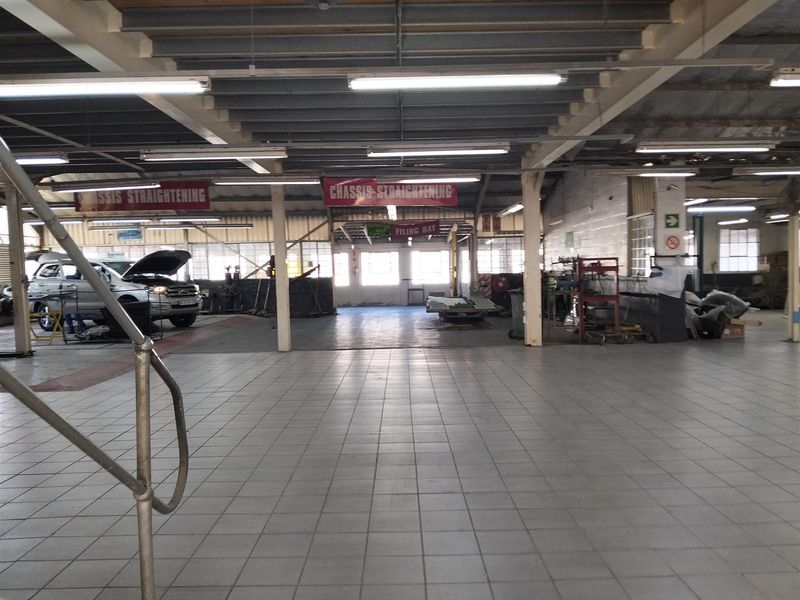 Warehouse For Sale in New Germany, Pinetown, KwaZulu Natal - Photo 2