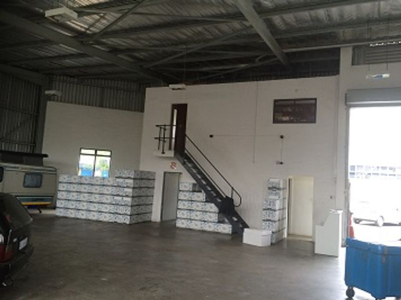Warehouse to let in West Durban. - Photo 10