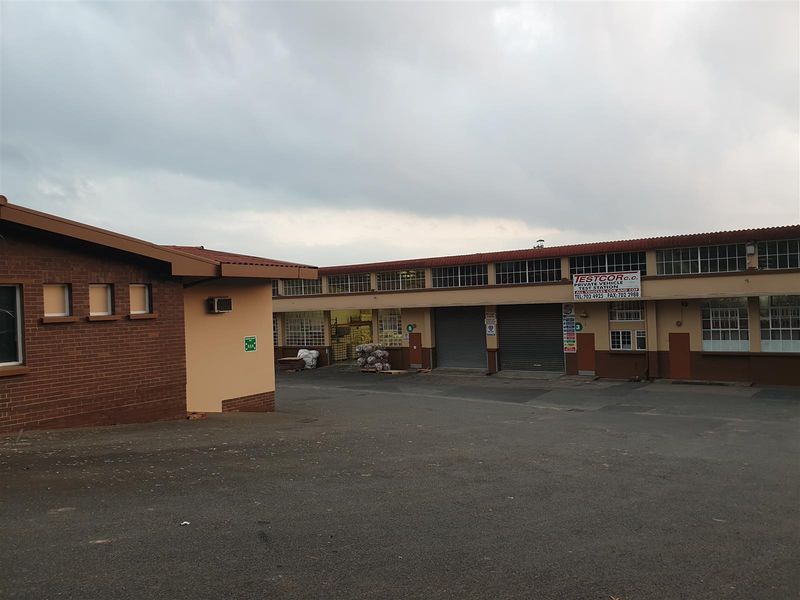 Warehouse to let in New Germany. - Photo 2