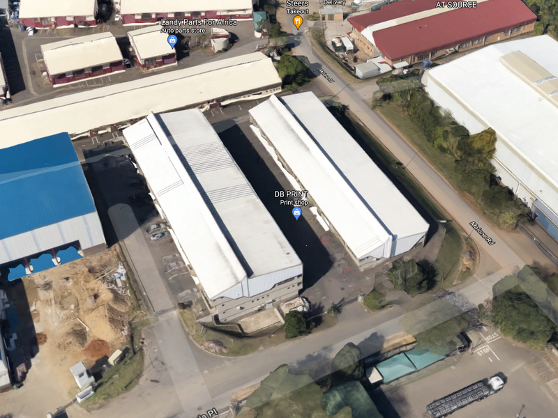 Highly sought after warehouse available to let. - Photo 2