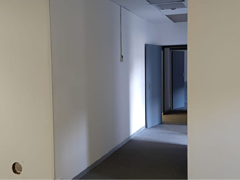 "Prime Office Space in Richards Bay Central" - Photo 3