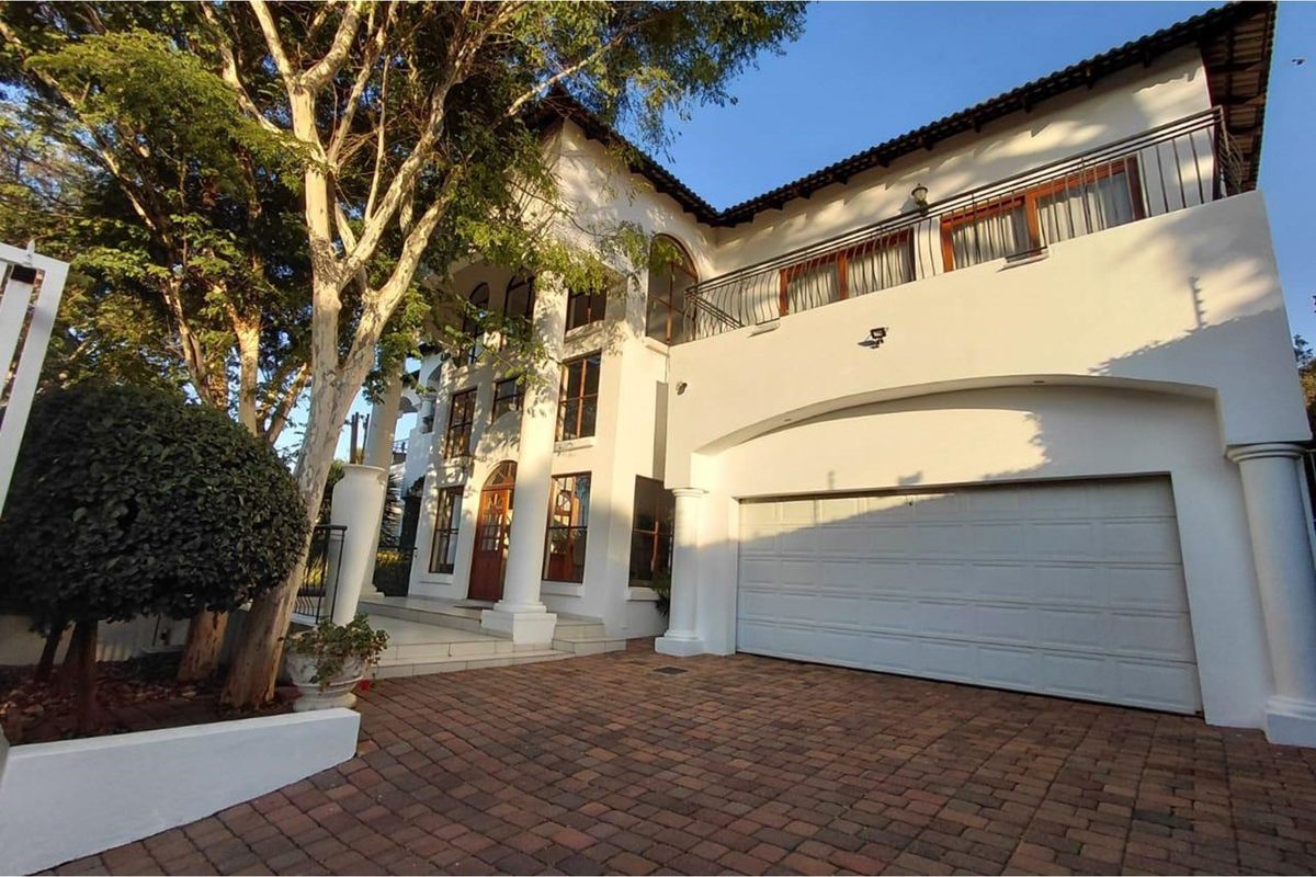 Upmarket 8 Bedroom Rental Apartment Block in Secure Prime Spot, Groenkloof - Photo 5
