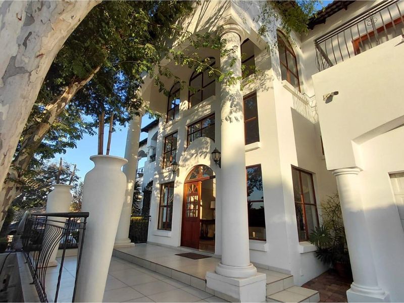 Upmarket 8 Bedroom Rental Apartment Block in Secure Prime Spot, Groenkloof - Photo 6