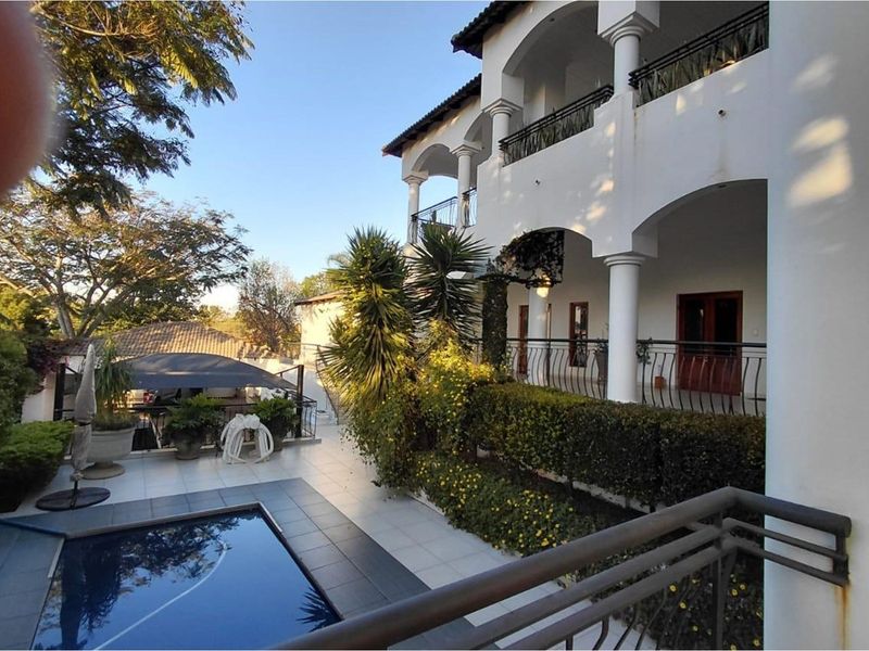 Upmarket 8 Bedroom Rental Apartment Block in Secure Prime Spot, Groenkloof - Photo 3