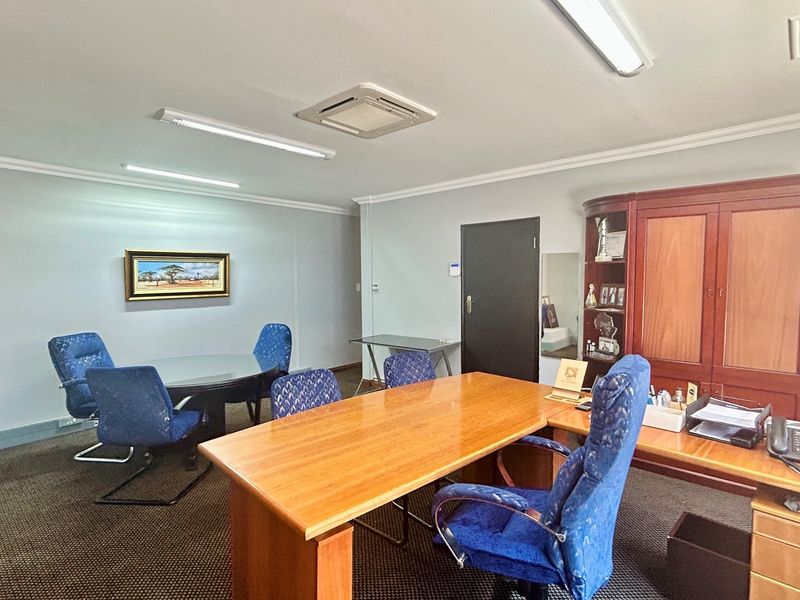 ASHLEA GARDENS | 1,552 m2 PRIME COMMERCIAL SPACE | GARSFONTEIN ROAD, PRETORIA - Photo 9