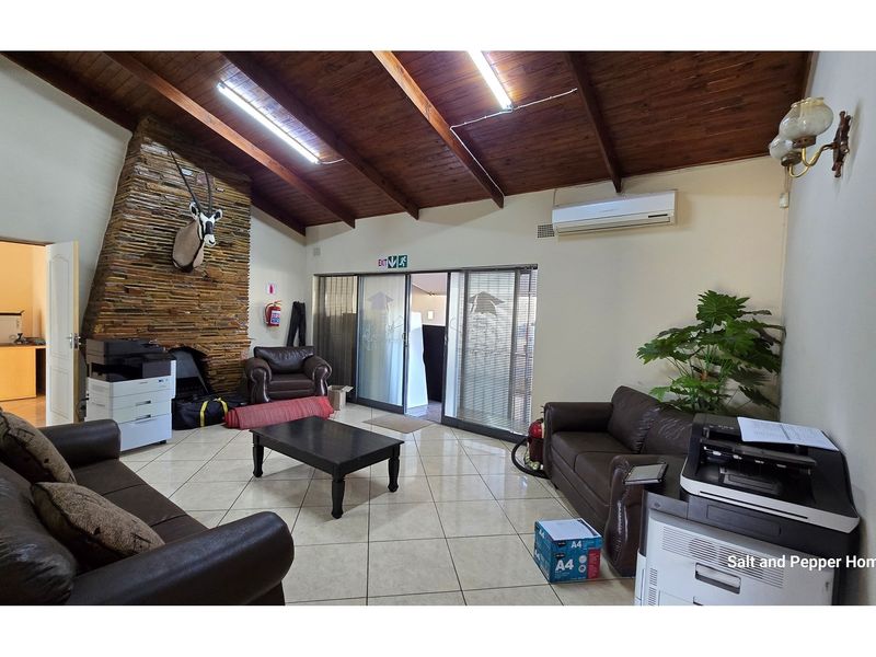 Prime Business Zoned Property For Rent in Sefako Makgatho Drive - Photo 9