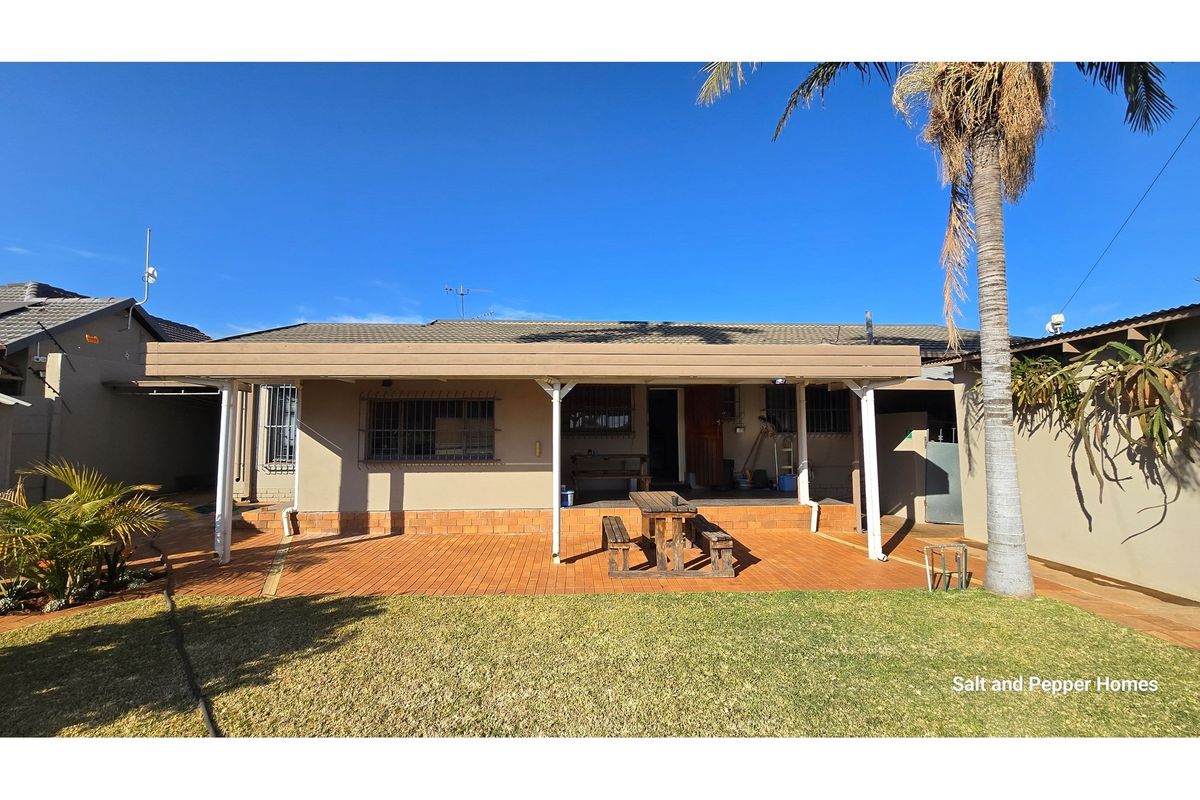 Prime Business Zoned Property For Rent in Sefako Makgatho Drive - Photo 3