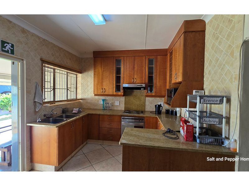 Prime Business Zoned Property For Rent in Sefako Makgatho Drive - Photo 7
