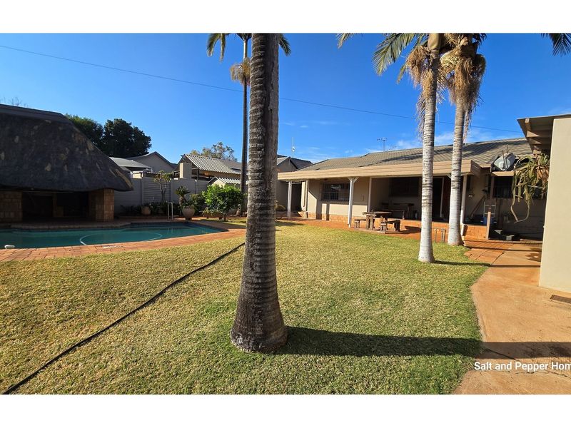 Prime Business Zoned Property For Rent in Sefako Makgatho Drive - Photo 6
