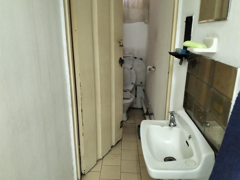 Multiple income stream warehouses on Main Rd facing to sell. - Photo 8