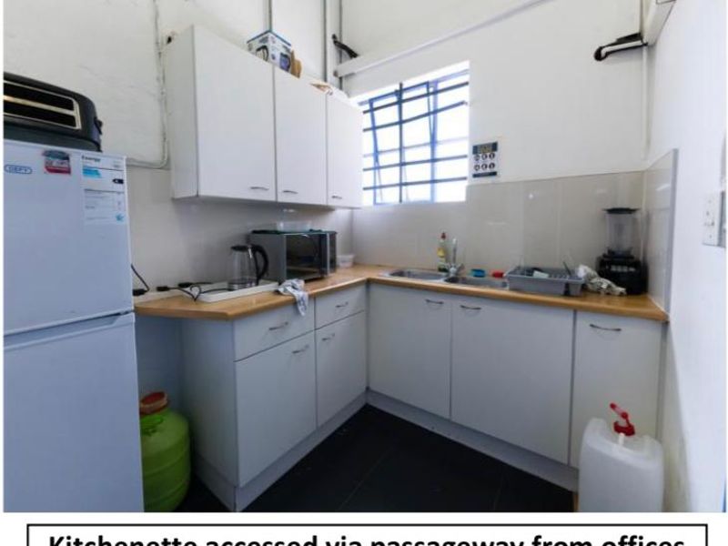 Multi-Use Property To Let - Photo 4