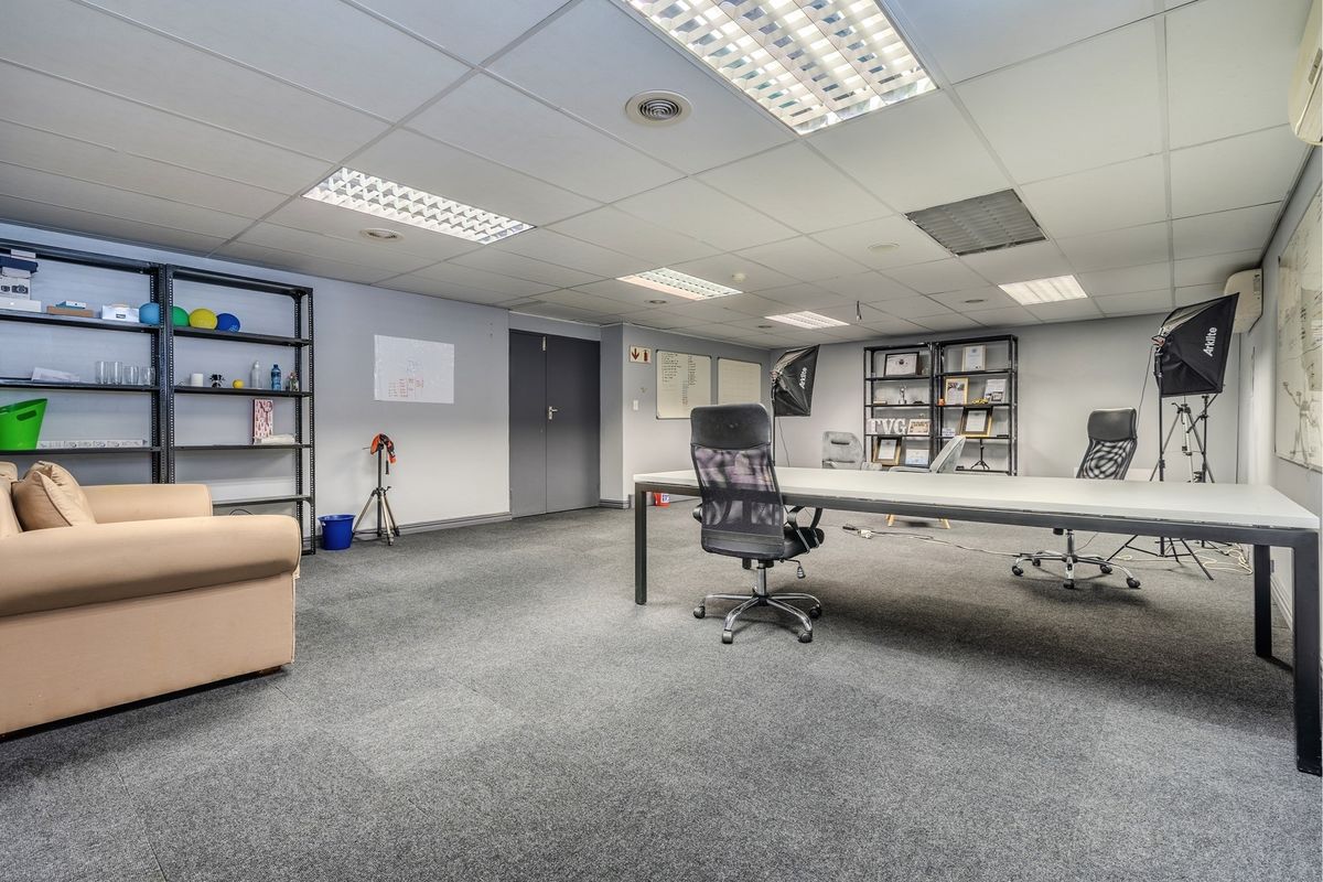 202m2 First-Floor Office | Urban Growth Park, Paarl - Photo 5