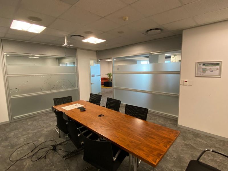 Premium Offices To Let On The Foreshore - Photo 9