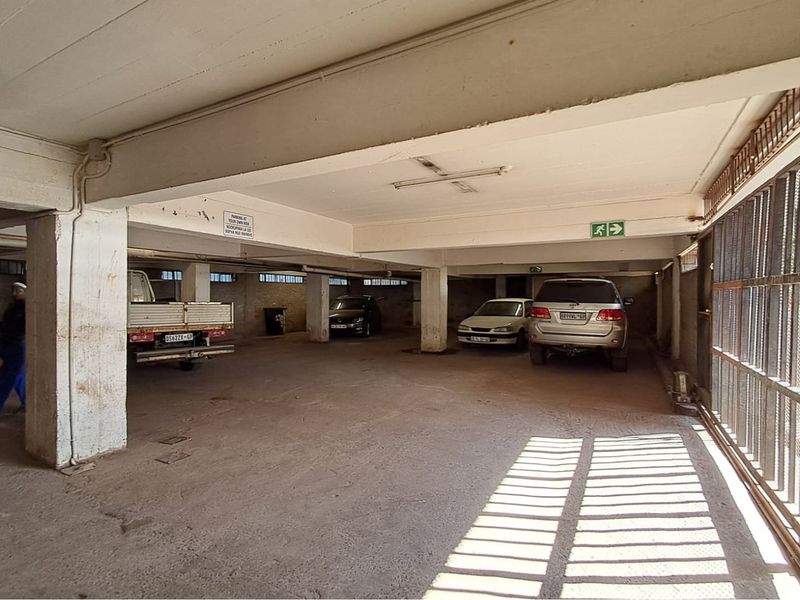 Commercial Property - Photo 6