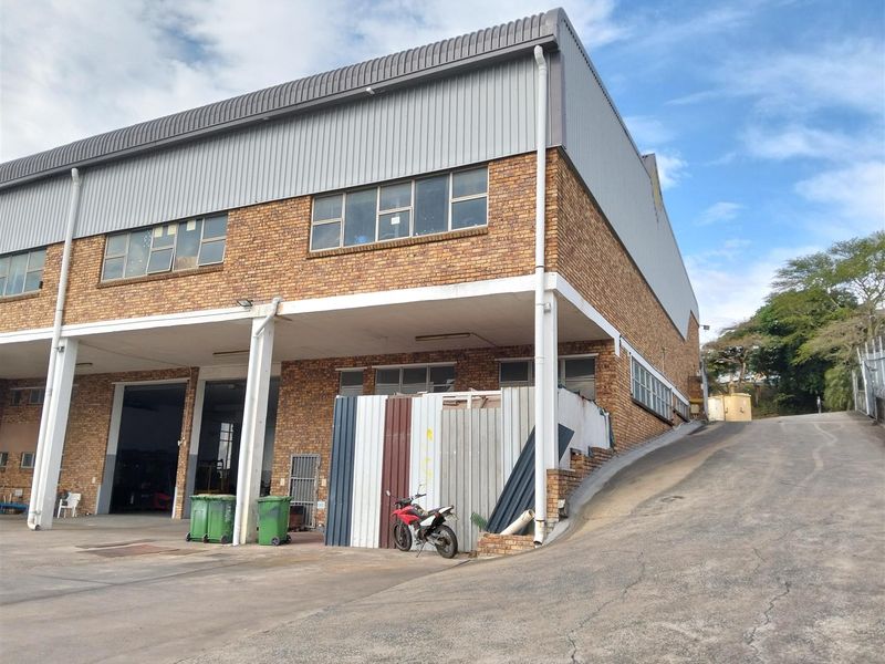 Incredible opportunity to occupy the most prime warehouse space available. - Photo 7